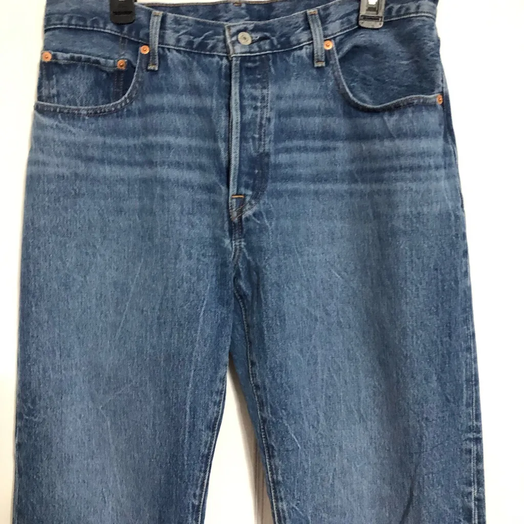 Levi’s 501 90s denim women’s size 31x30 waist measures 34” high rise button‎ fly - Image 4
