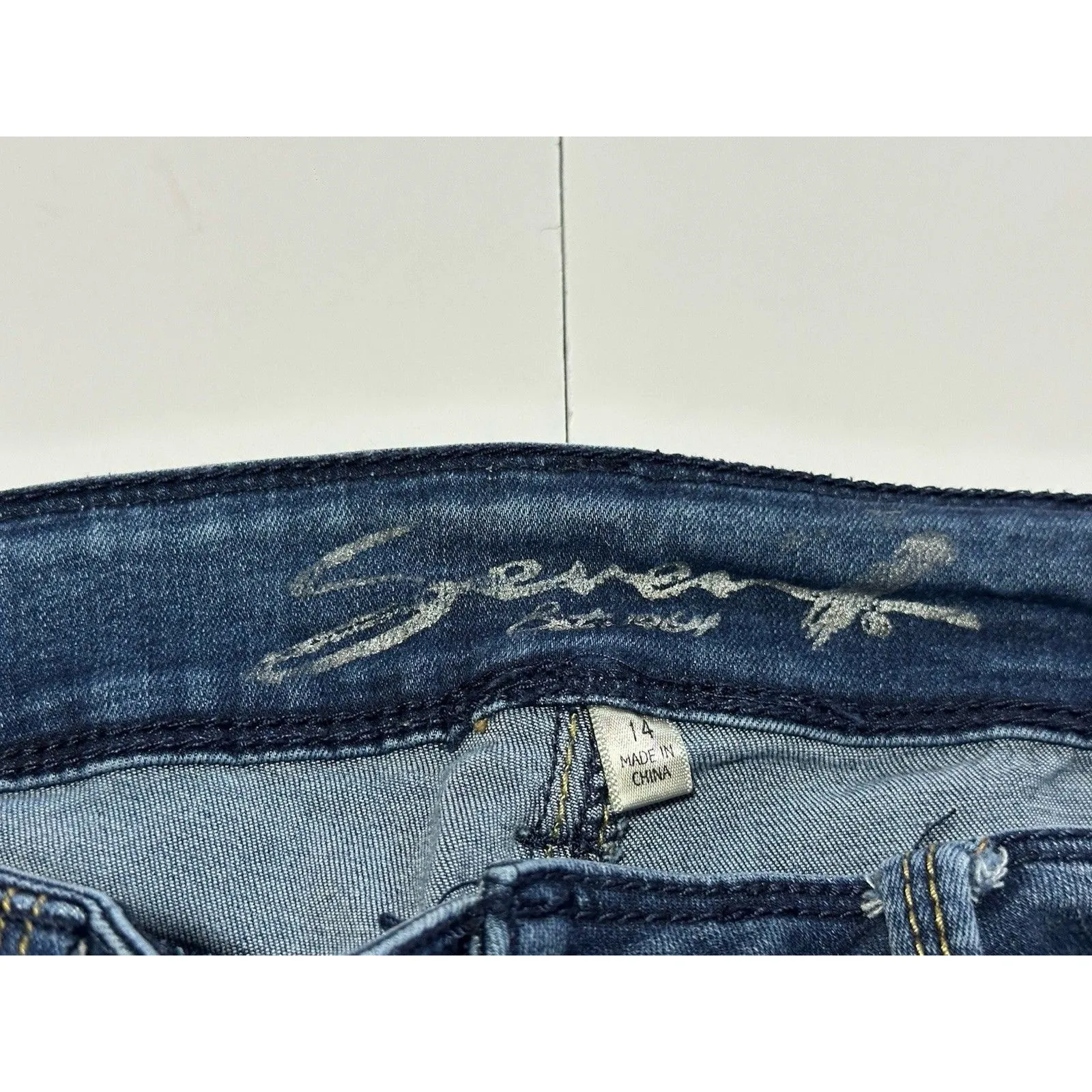 Seven7 Women's Blue Tummyless High Rise Skinny Jeans Size 14 - Image 4