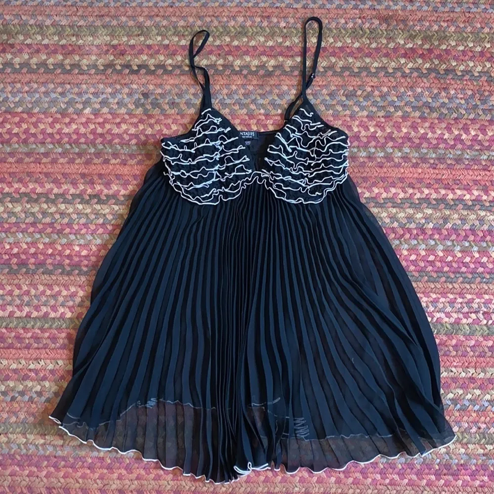 MORGAN TAYLOR BLACK MESH PLEATED CAMI SLIP DRESS - Image 3