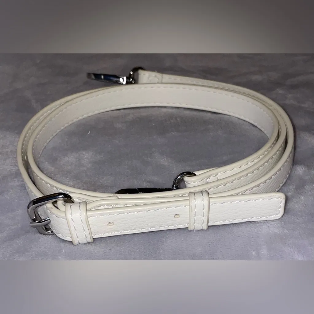 BCBGeneration NWT White Satchel/Crossbody Chunky Black Chain Chic Classic Y2K - Image 9