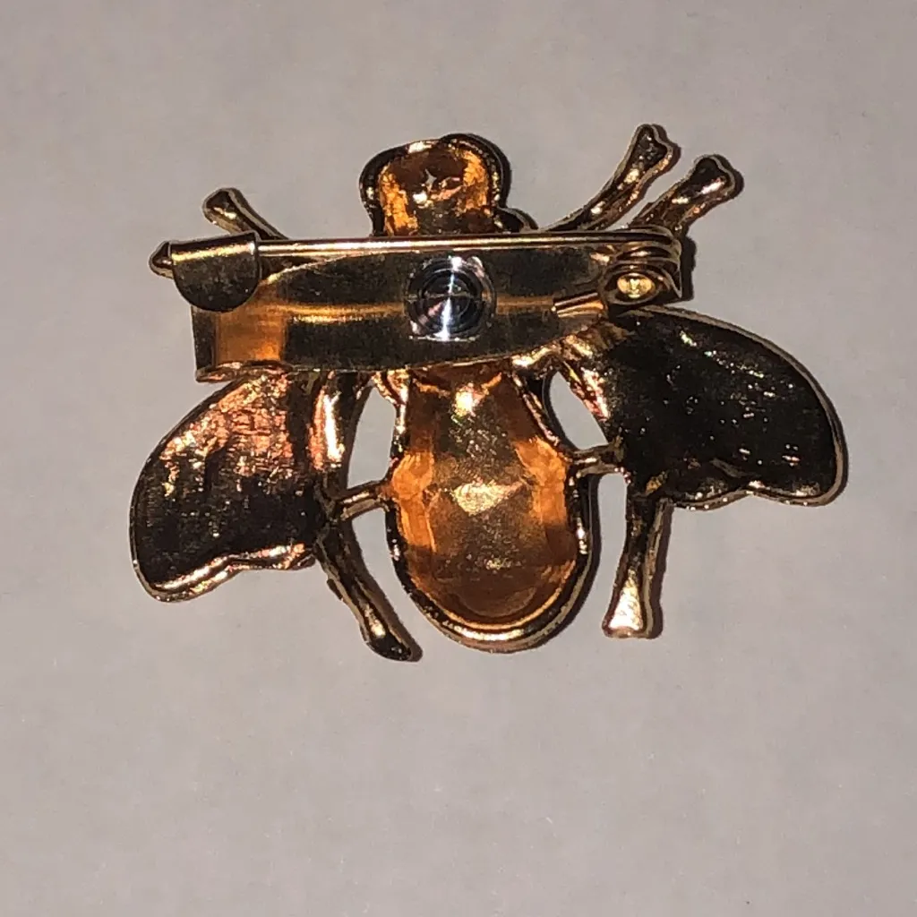 Elegant Gold Tone and Black Enamel Rhinestone Bee Brooch - Image 4
