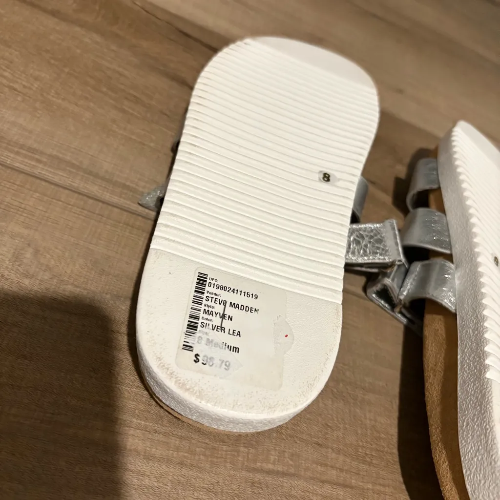 Steve Madden Mayven‎ Leather Slide Sandals Silver Size 8 - Image 7