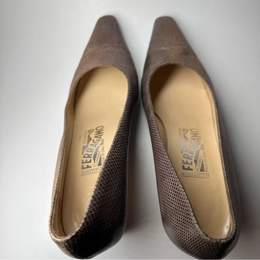 Salvatore Ferragamo Snakeskin Pumps Heels Leather Made in Italy 9 B Vibram Soles - Image 9