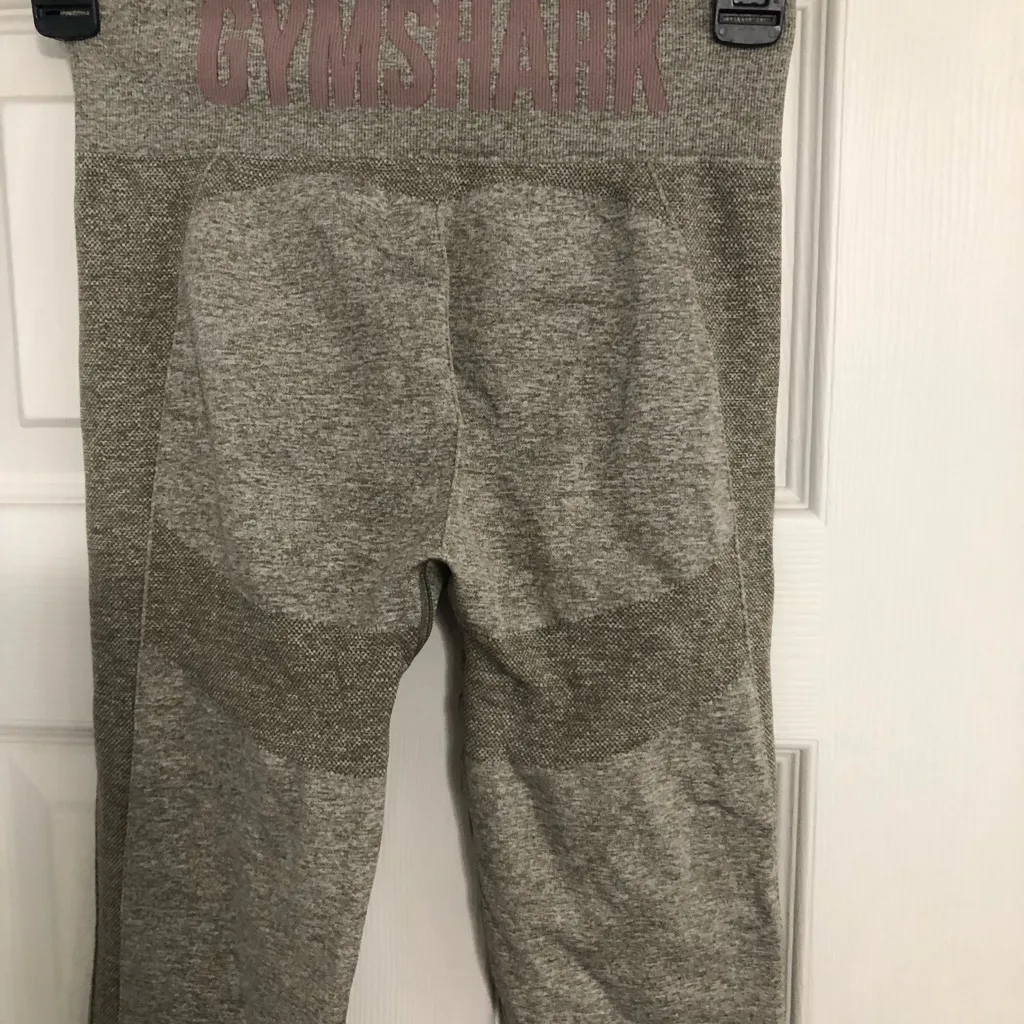 Gymshark flex women’s high waist leggings‎ fits size XS or small tan - Image 9
