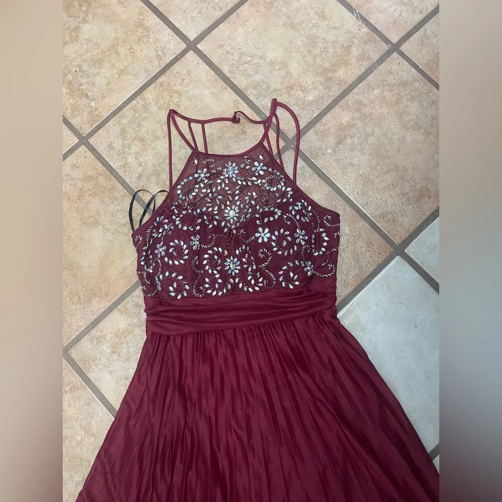 B Darlin Burgundy Lace Prom Dress - Image 2