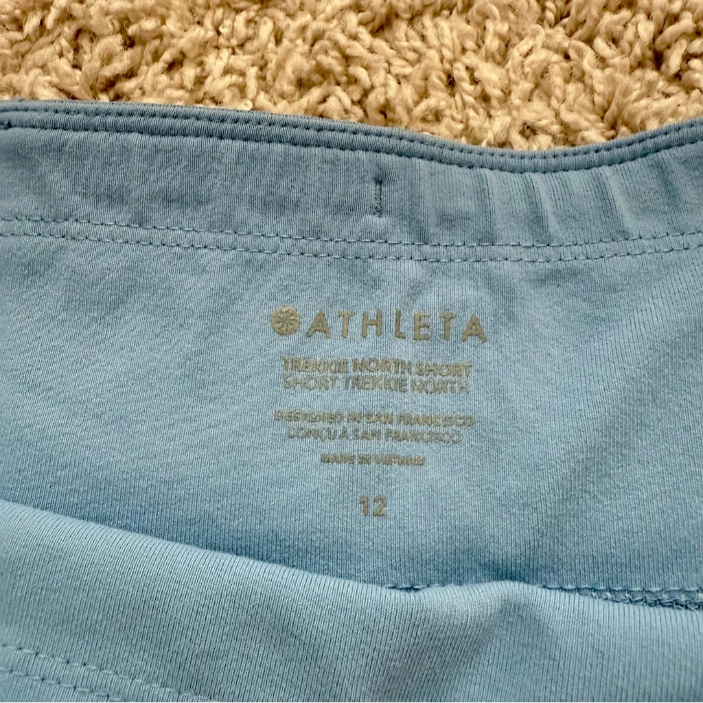 Athleta Trekkie North Blue Shorts - Image 2