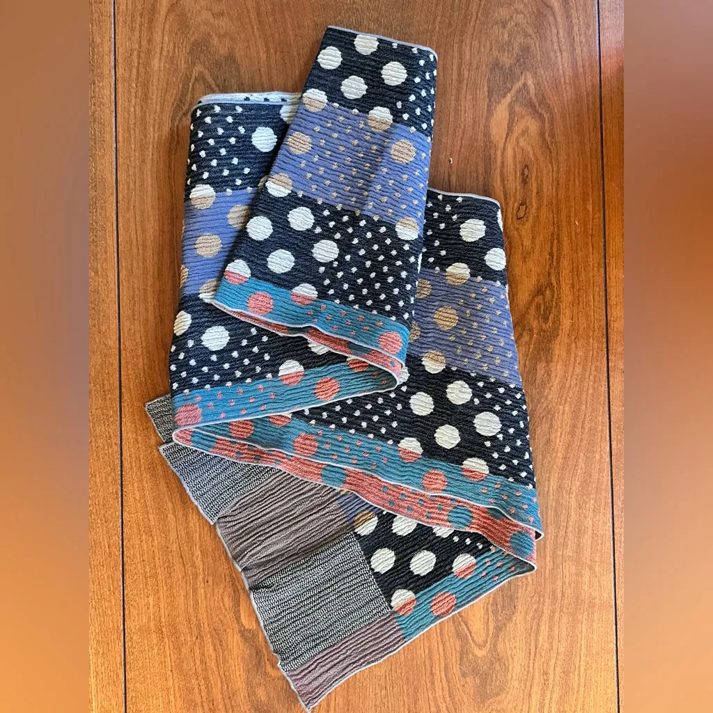 NUNO for MoMA Pleated Dot Scarf – Reiko Sudo Japanese Textile Art 74” Gray - Image 4