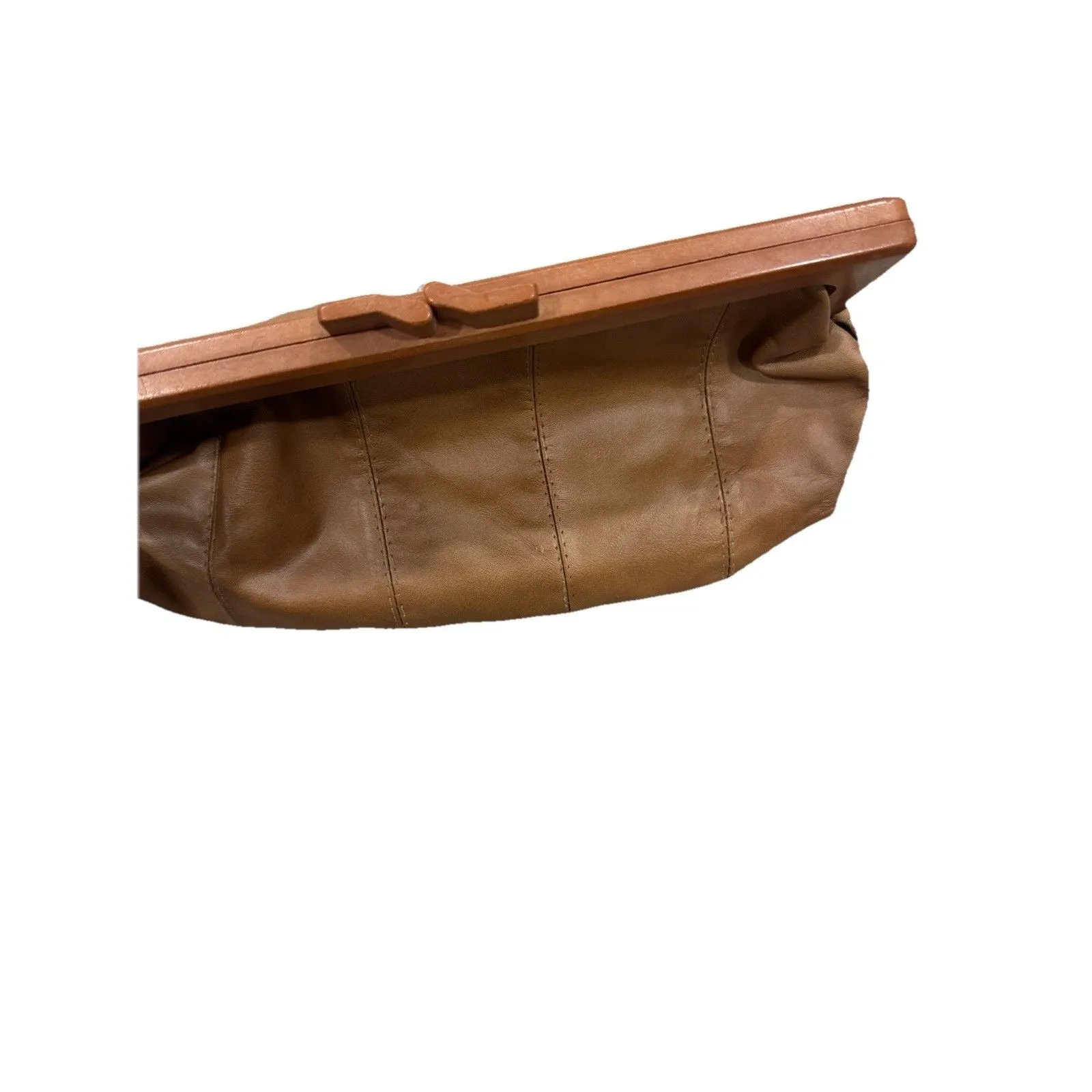 Vintage 1970’s Genuine Brown Leather And Wood Clutch Handbag With Kiss Clap - Image 3
