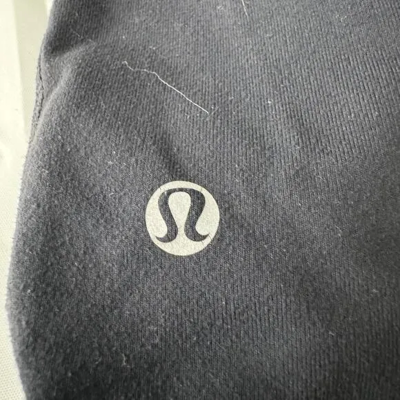 Lululemon Astro Cropped‎ Wunder Under Black Legging Size 8 - Image 6