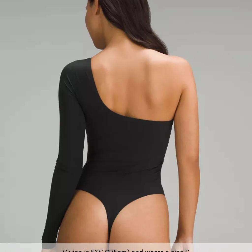 Wundermost Ultra-Soft Nulu Long-Sleeve One-Shoulder Bodysuit black - Image 4