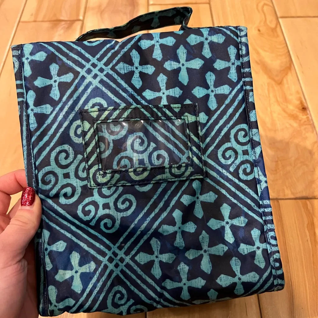 Vera Bradley Lunch Box - Image 2