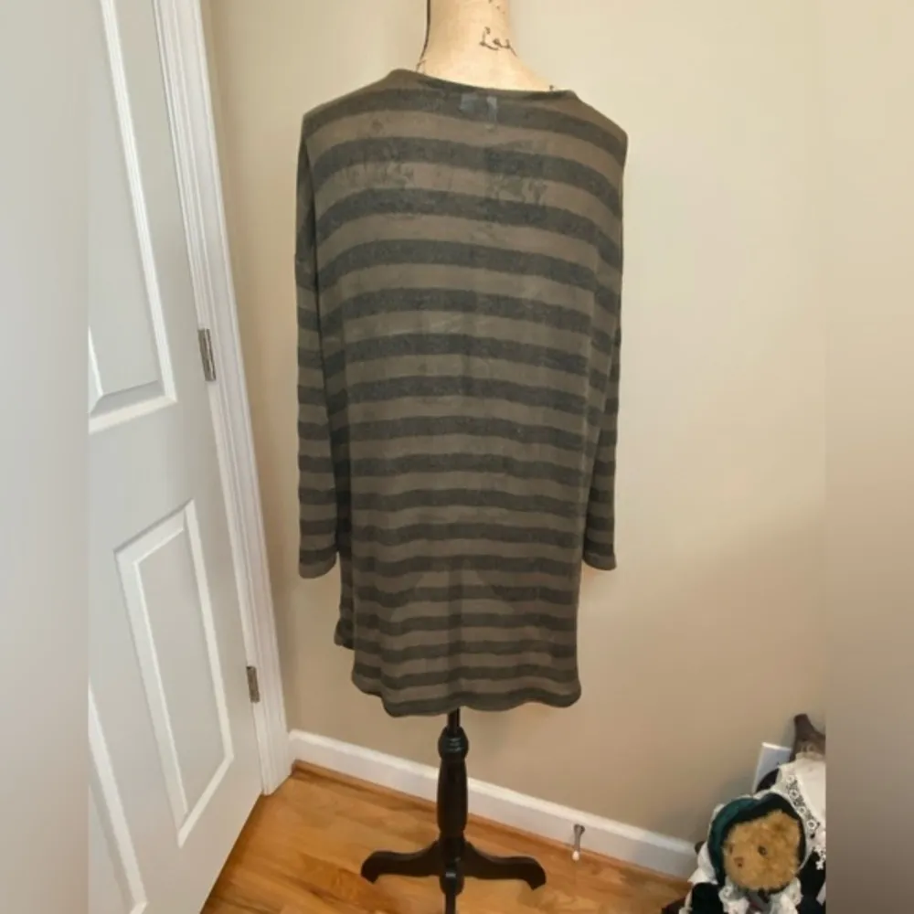 2 for $15 Cato Size XL Dark Green Sweater Blouse Top Striped Layer Size XL - Image 4