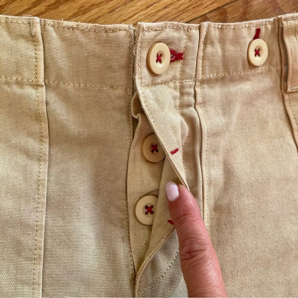 FREE PEOPLE All Yours Micro Mini Shorts Khaki Neutral Brown Utility Cargo Sz 8 - Image 4