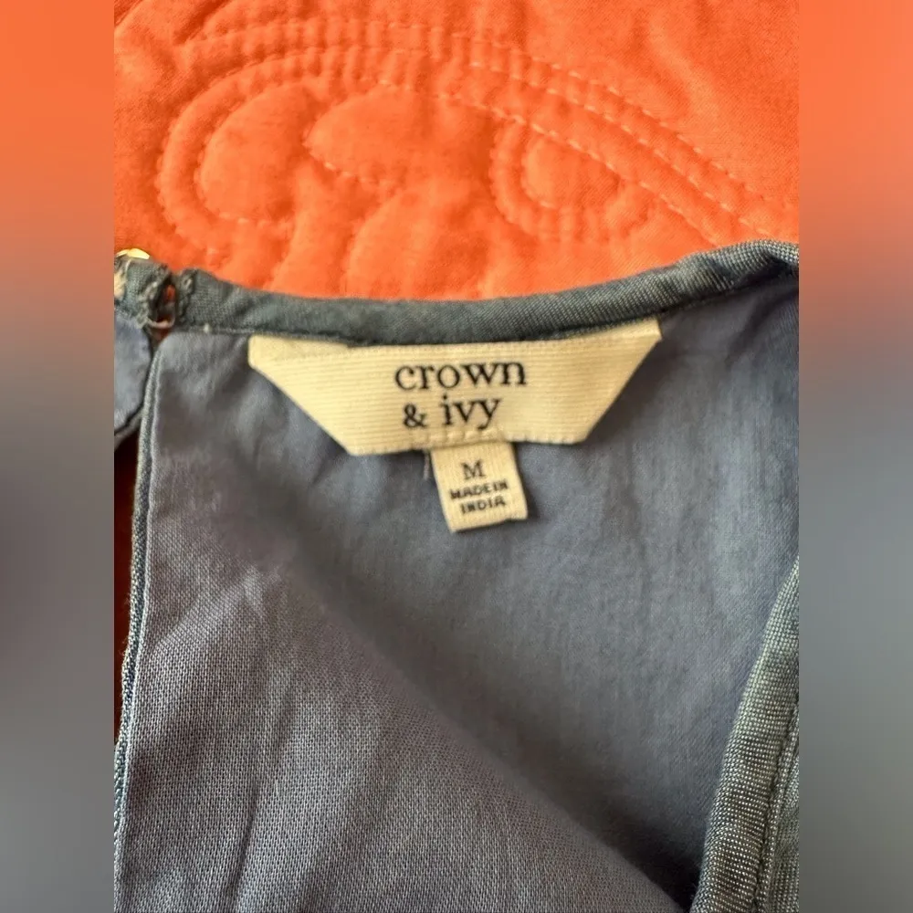 2 for $15 Crown & Ivy
Blue Rainbow Denim Stitch Ruffled Peplum Top Size M - Image 8