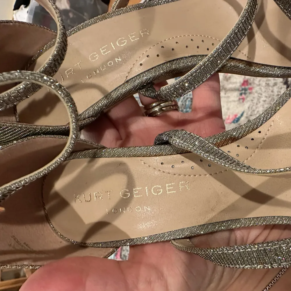 KURT GEIGER LONDON PARK LANE SPARKLE ANKLE STRAP STILETTO HEELS SHOES 38.5 - Image 9