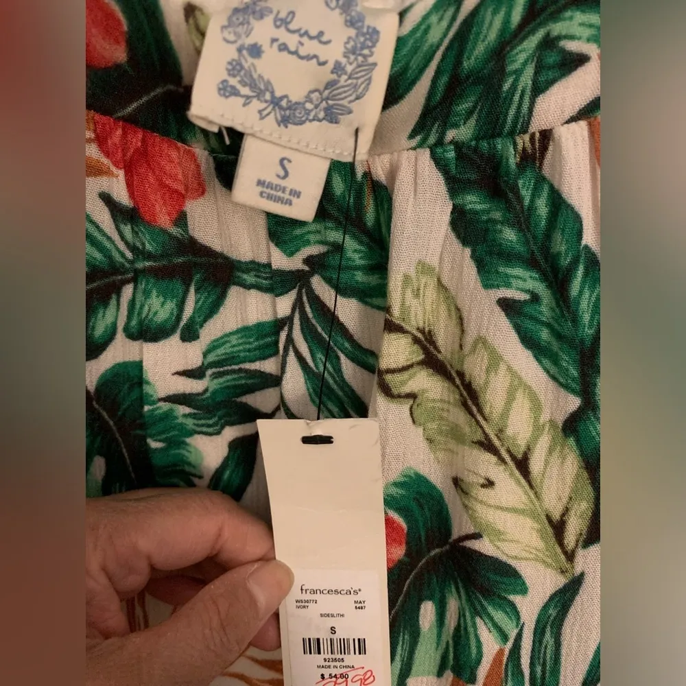 Floral tiered design Maxi Skirt by (Francesca’s) size Small - Image 4