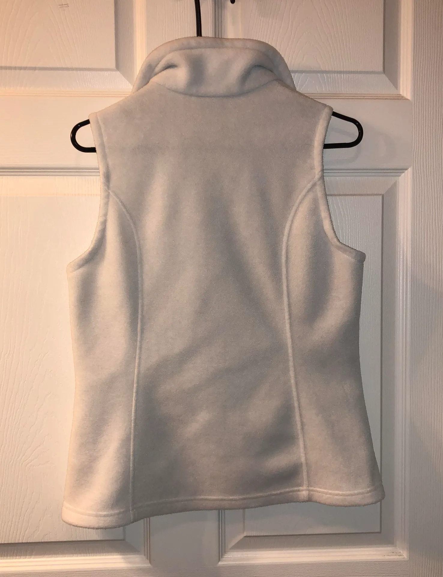 Columbia White  Vest - Image 2