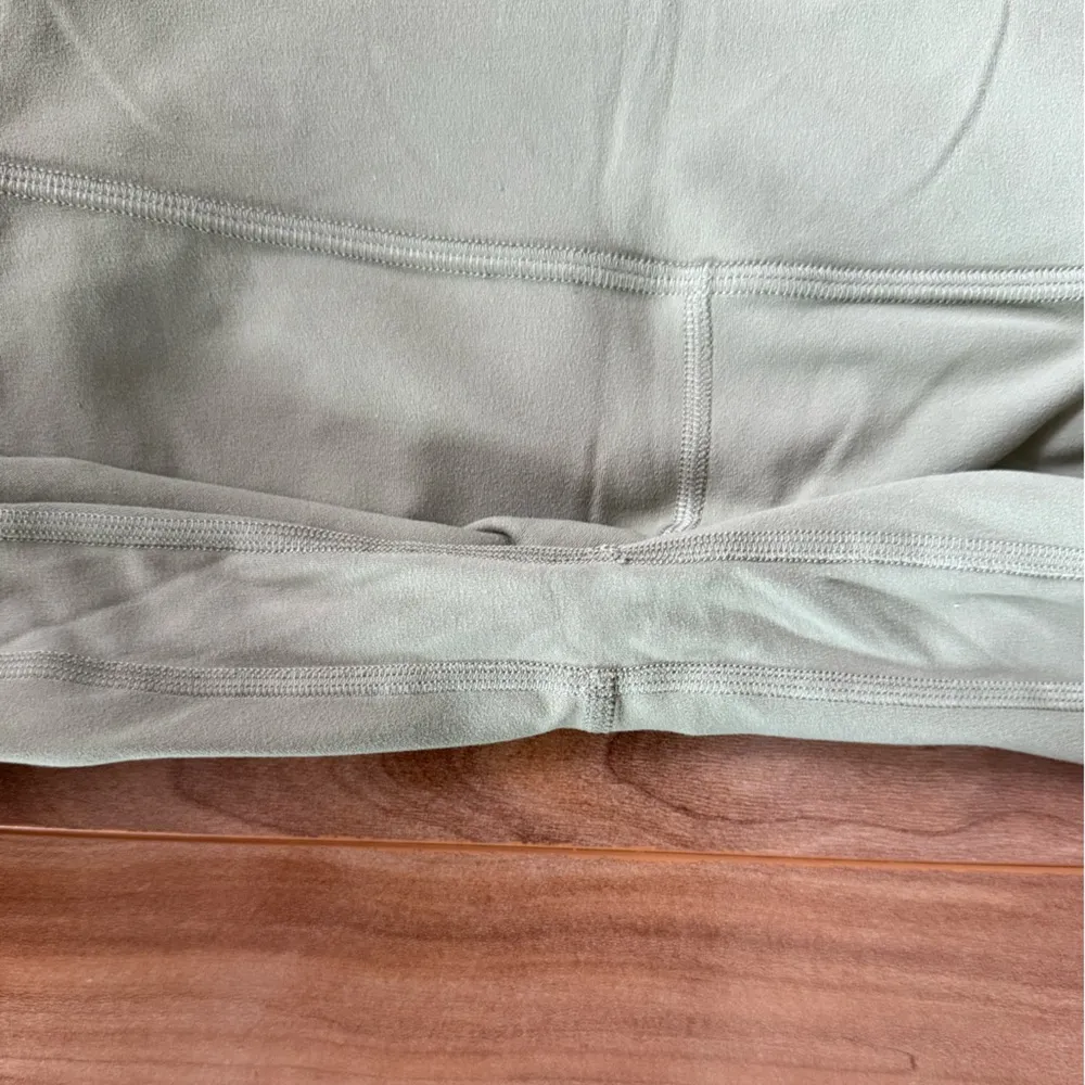 Lululemon Align Short 8” - size 4 - Image 4