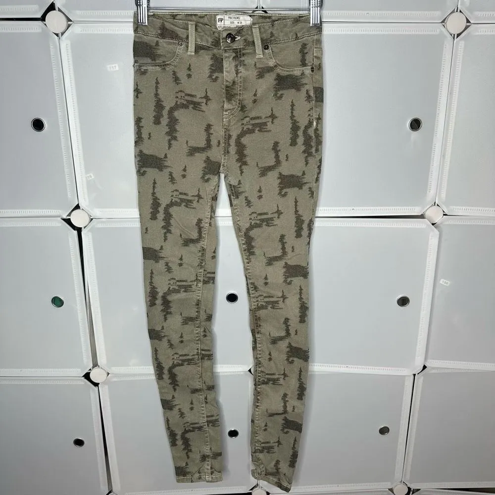 Free People Green & Khaki High Rise Skinny Long and Lean Jeans Size 26 - Image 3