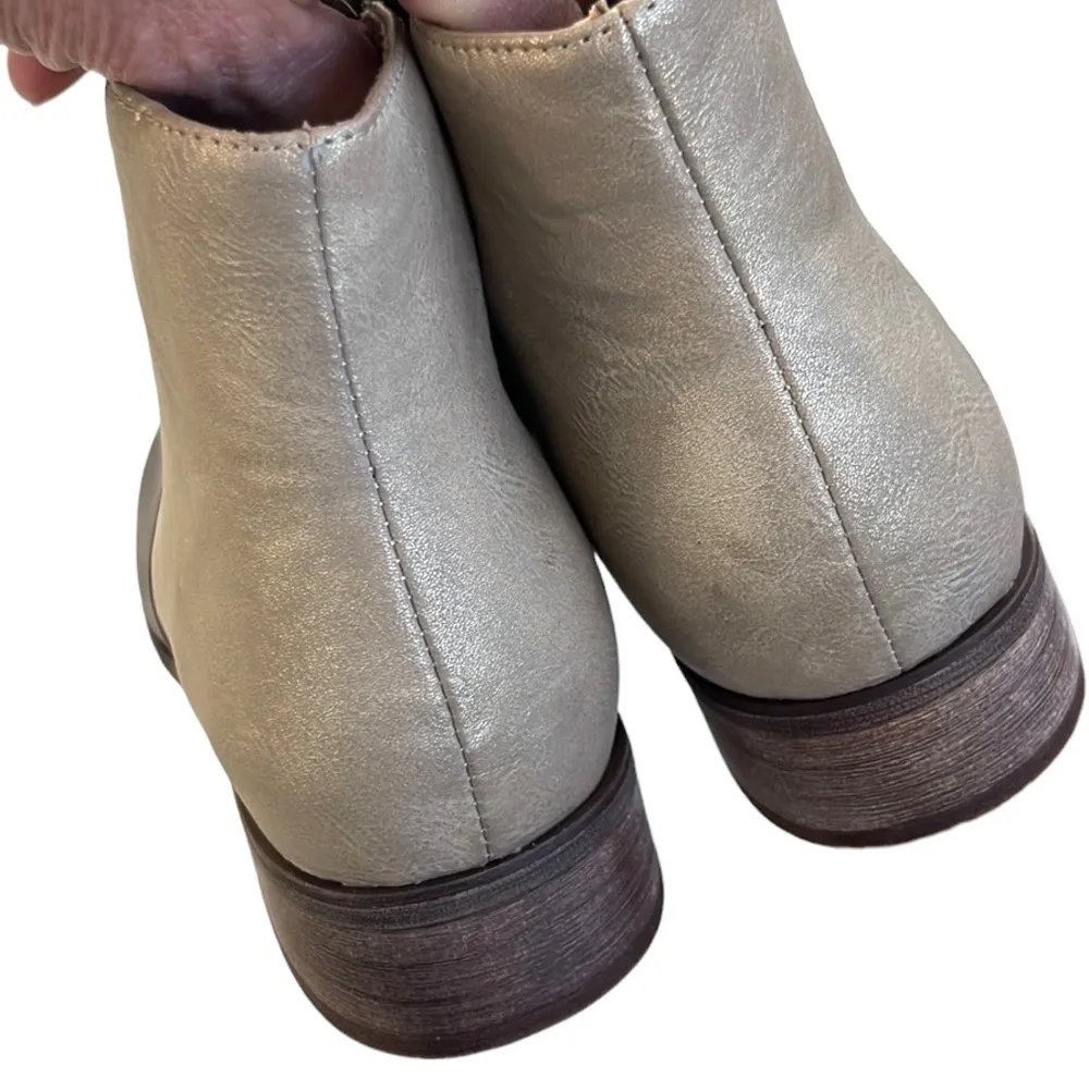 Like New Antelope Leather Metallic Ankle Boot - Image 6