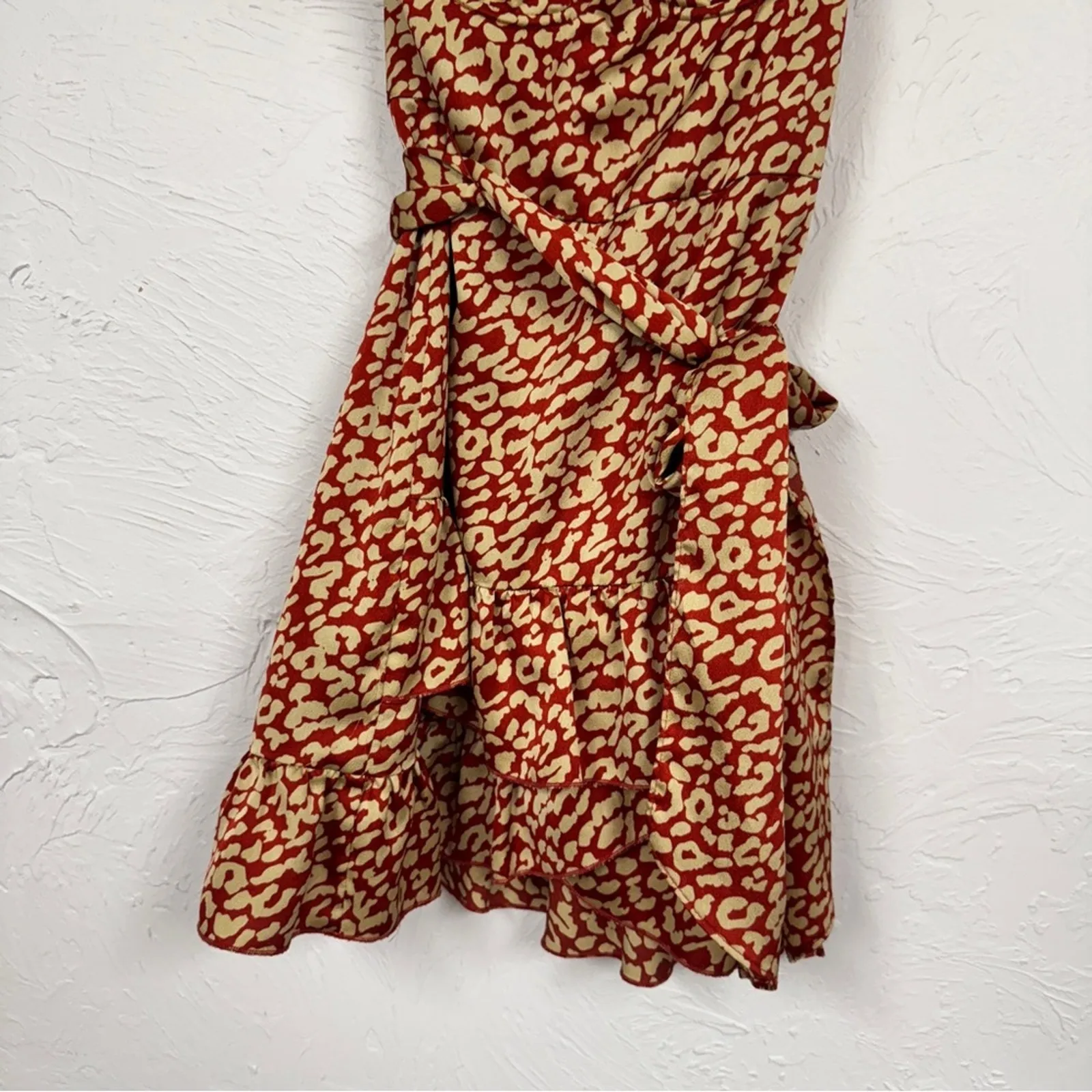 Majorelle Shiloh Red Leopard Print Mini Dress Womens XS Ruffled Coquette Belt - Image 4