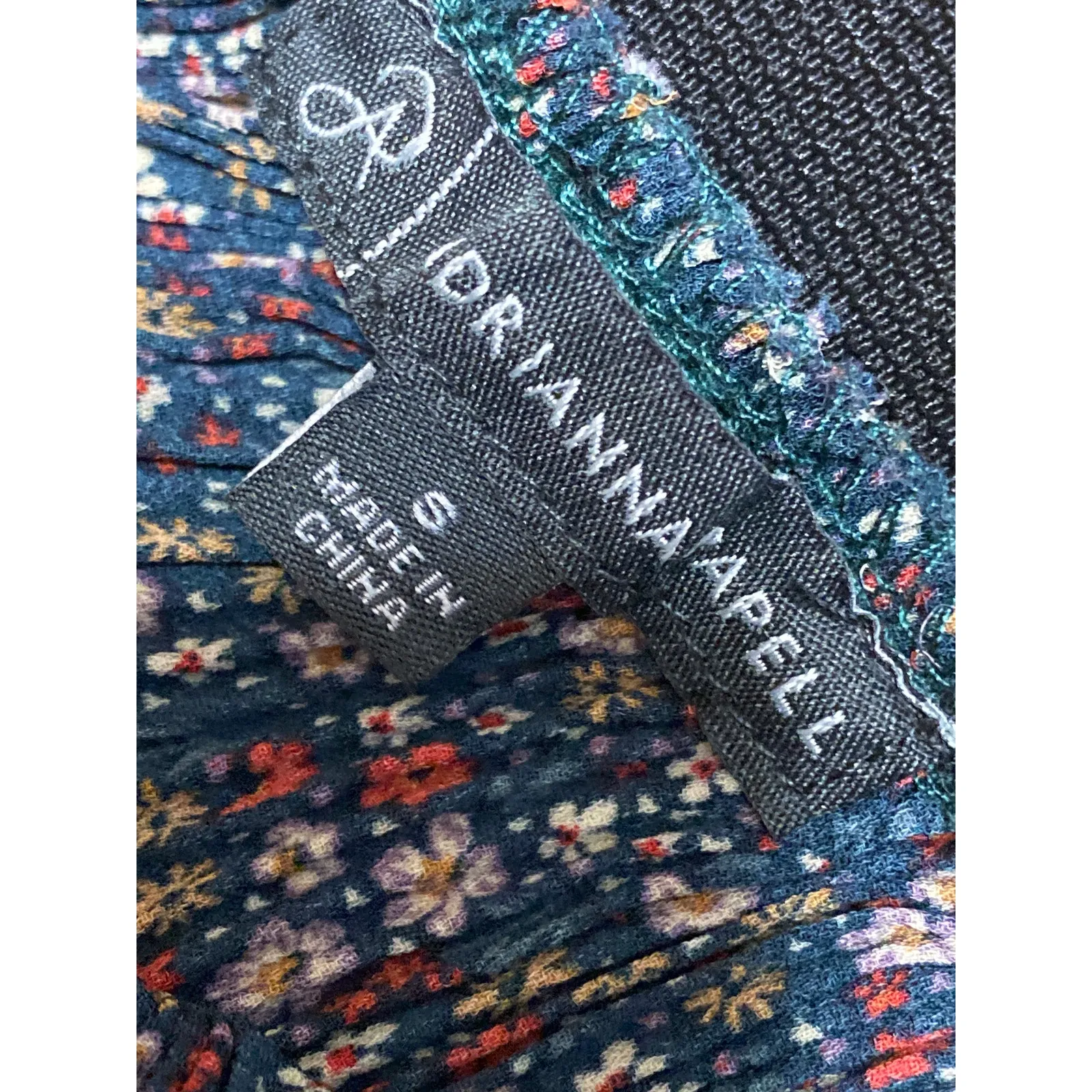 Adrianna Papell Multicolor Floral Ditsy Pleated Pull On A Line Midi Skirt Sz S - Image 3