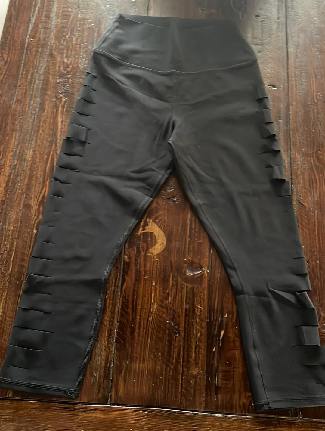 Crop Leggings - Image 4