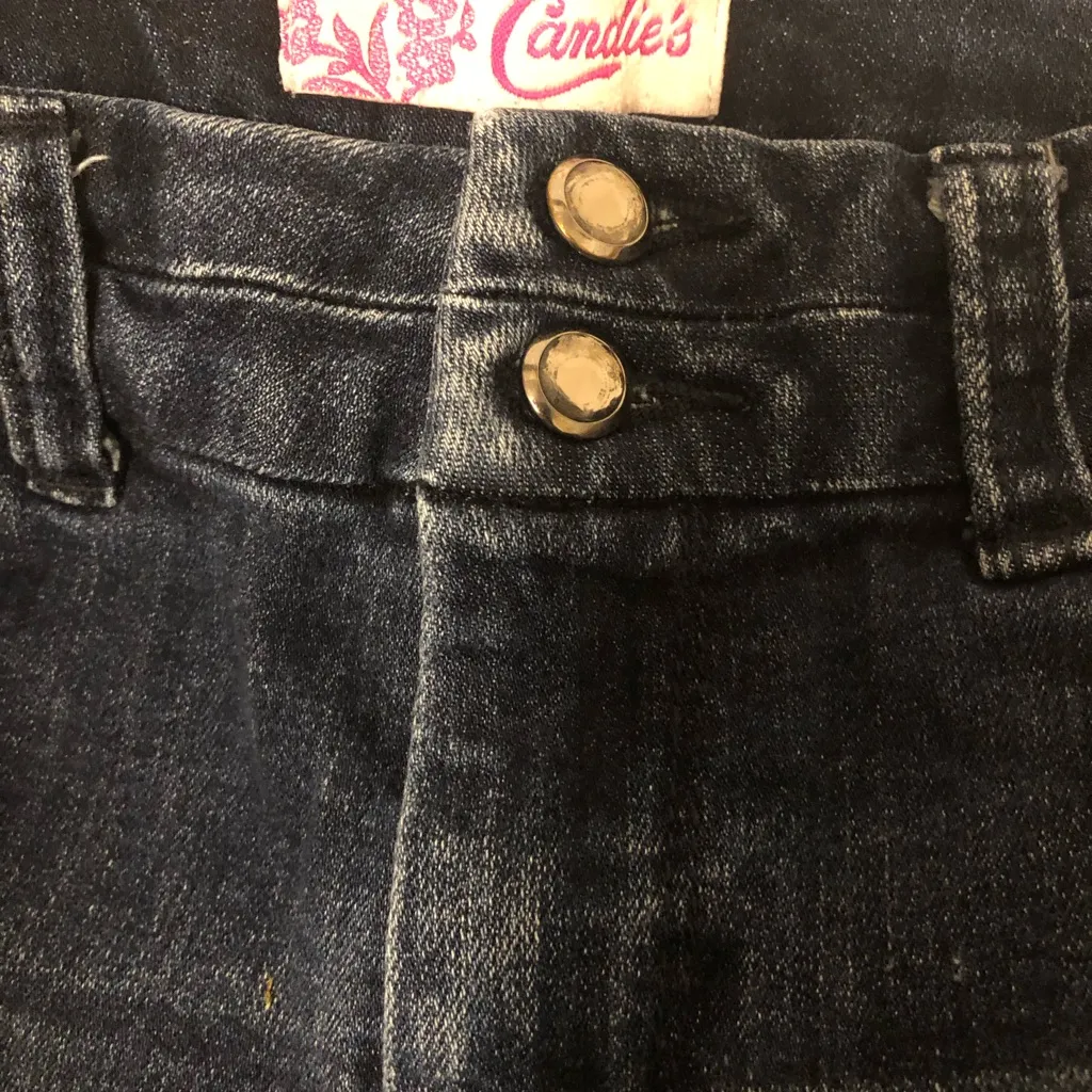 Candies Jean short shorts‎ women’s size 7 cuff bottom hem like buttons - Image 3