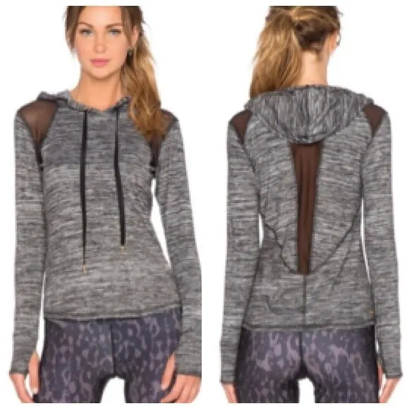 Alala  Revolve Lightweight Hoodie Women’s Size Medium Gray Mesh Pullover - Image 2