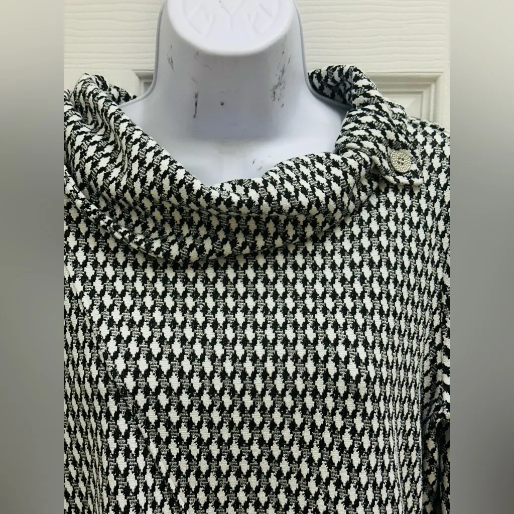 Peck & Peck Women's Shift Dress Size M Black, White & Silver High Low Hem New! - Image 5