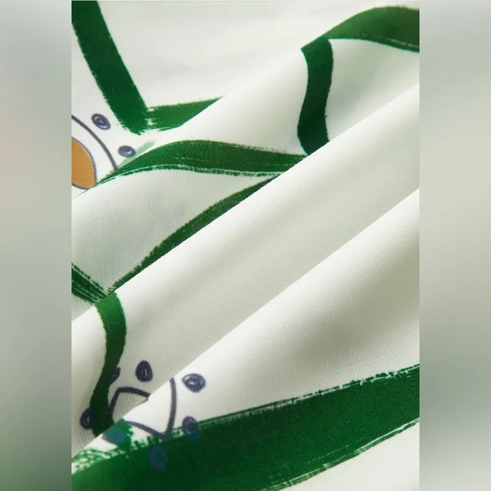 COMMENSE Print Drawstring Shorts Set
Online for $59.00 COLOR - Image 8