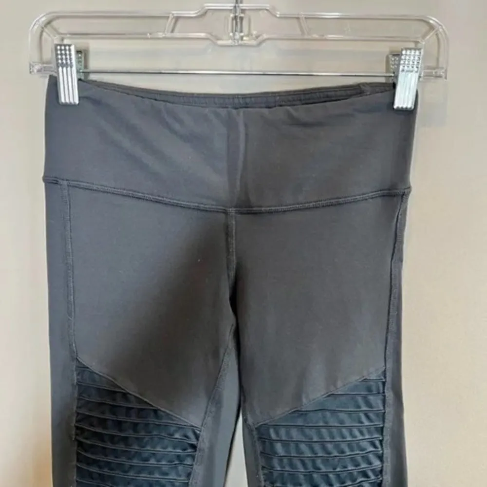 ALO Yoga High Waist Moto Leggings Size XS - Image 7