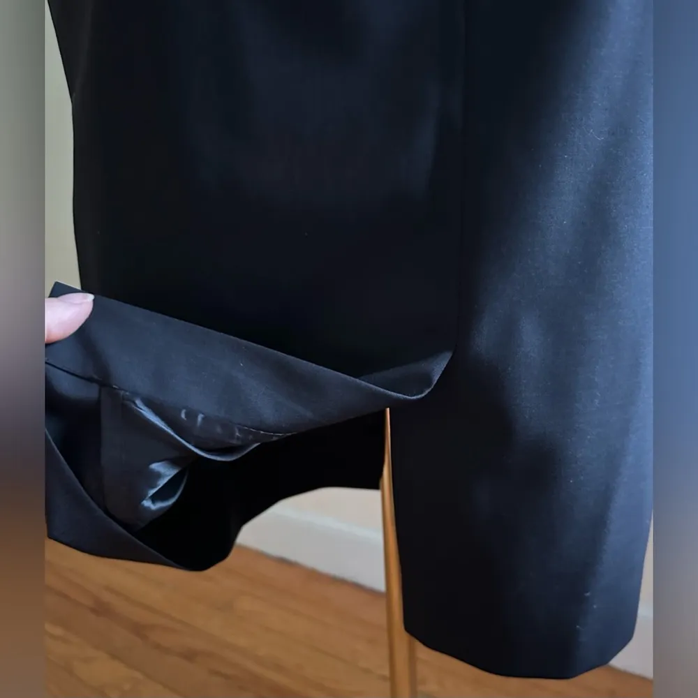 J. Crew Black Midi V Neck Short Sleeves Dress. Fully Lined. Zip In Back. Sz 10T - Image 8