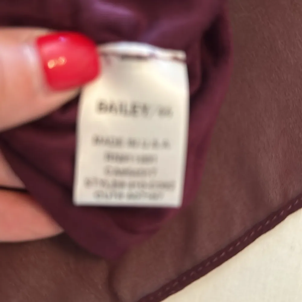 Bailey 44 large flowy boat neck top dressy fun sheer sleeves lined bodice - Image 5