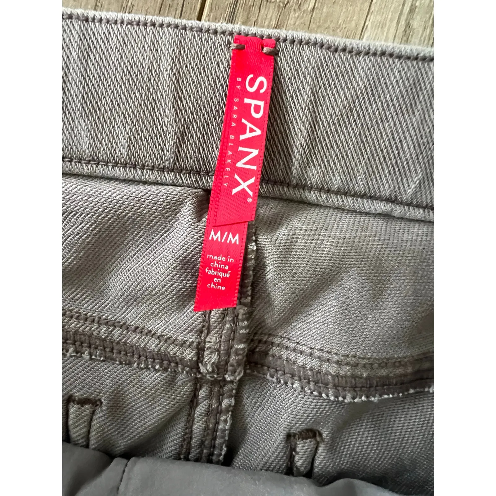 Spanx Women's Jean-ish Ankle Leggings Gray Taupe Medium Jeggings Legging Pant - Image 2