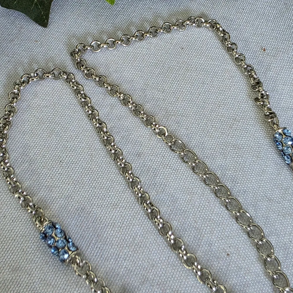 Vintage Art Deco Vibes Silver and Blue Crystal Necklace and Earrings Set - Image 7