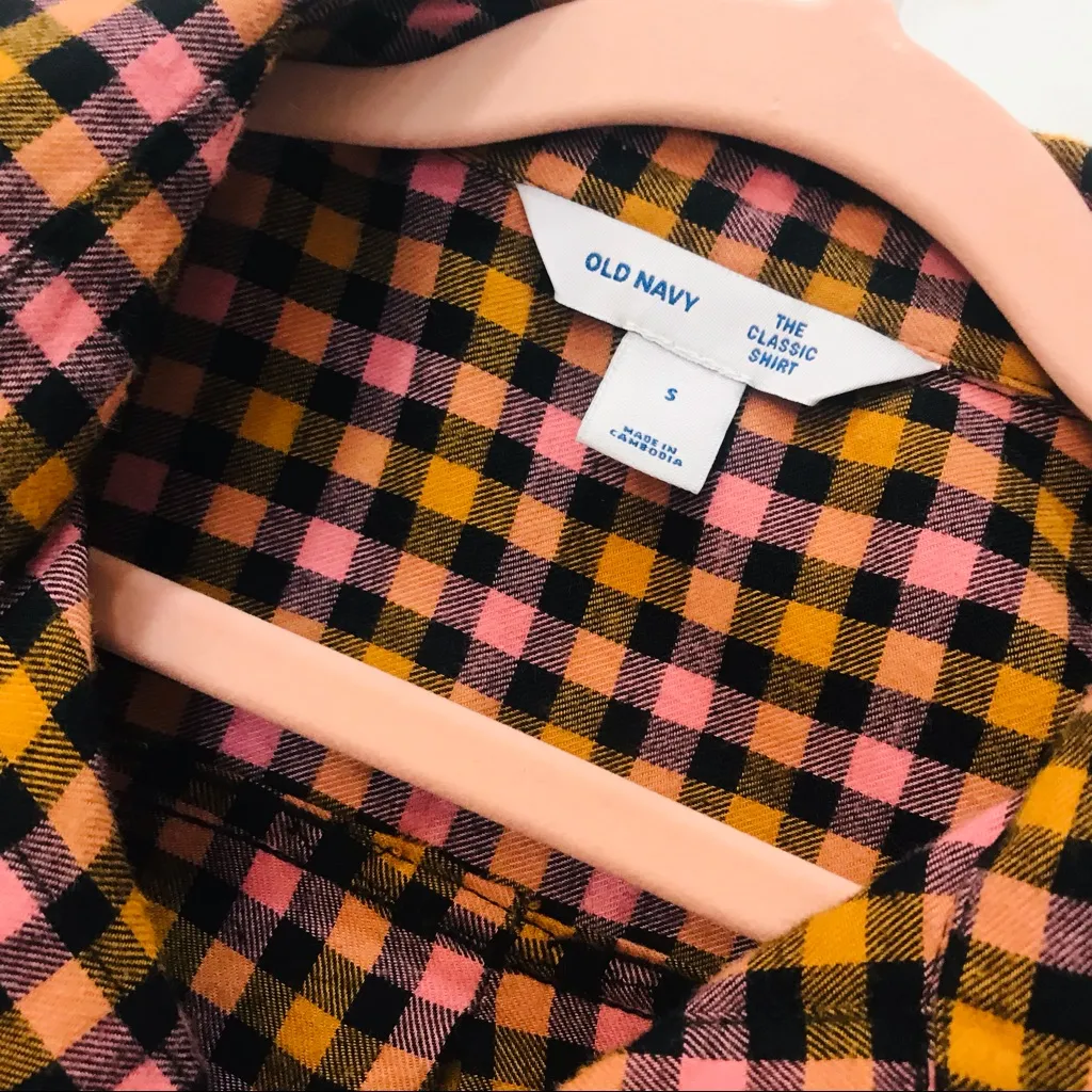 NWT Old Navy plaid shirt pink blue size small - Image 2