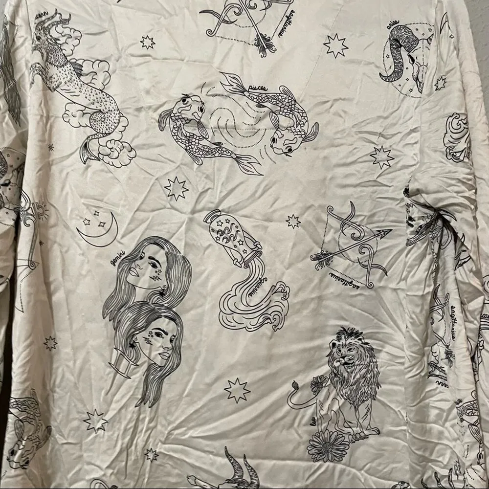 Chelsea Peers White Astrology Print Button Sleep Shirt Womens S Satin Buttons - Image 10