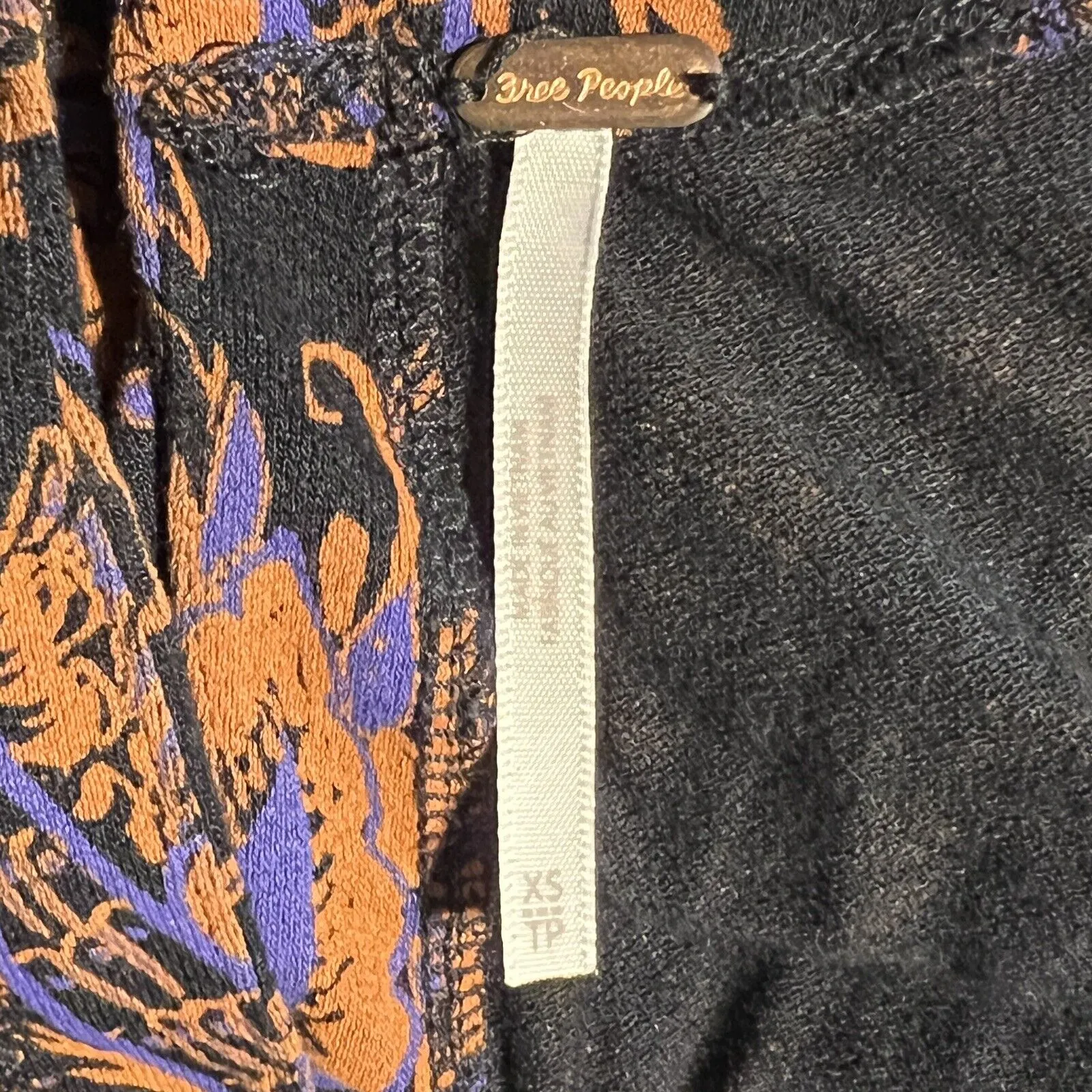 Free People Shirt Womens XS‎ Black Purple Noir Floral Print Hello Lover Bohemian - Image 5