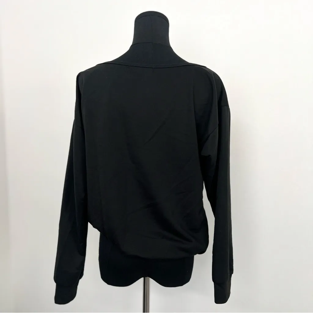 “Frequent Flyer” Halloween Off the Shoulder Pullover Tops in Size S Black - Image 3