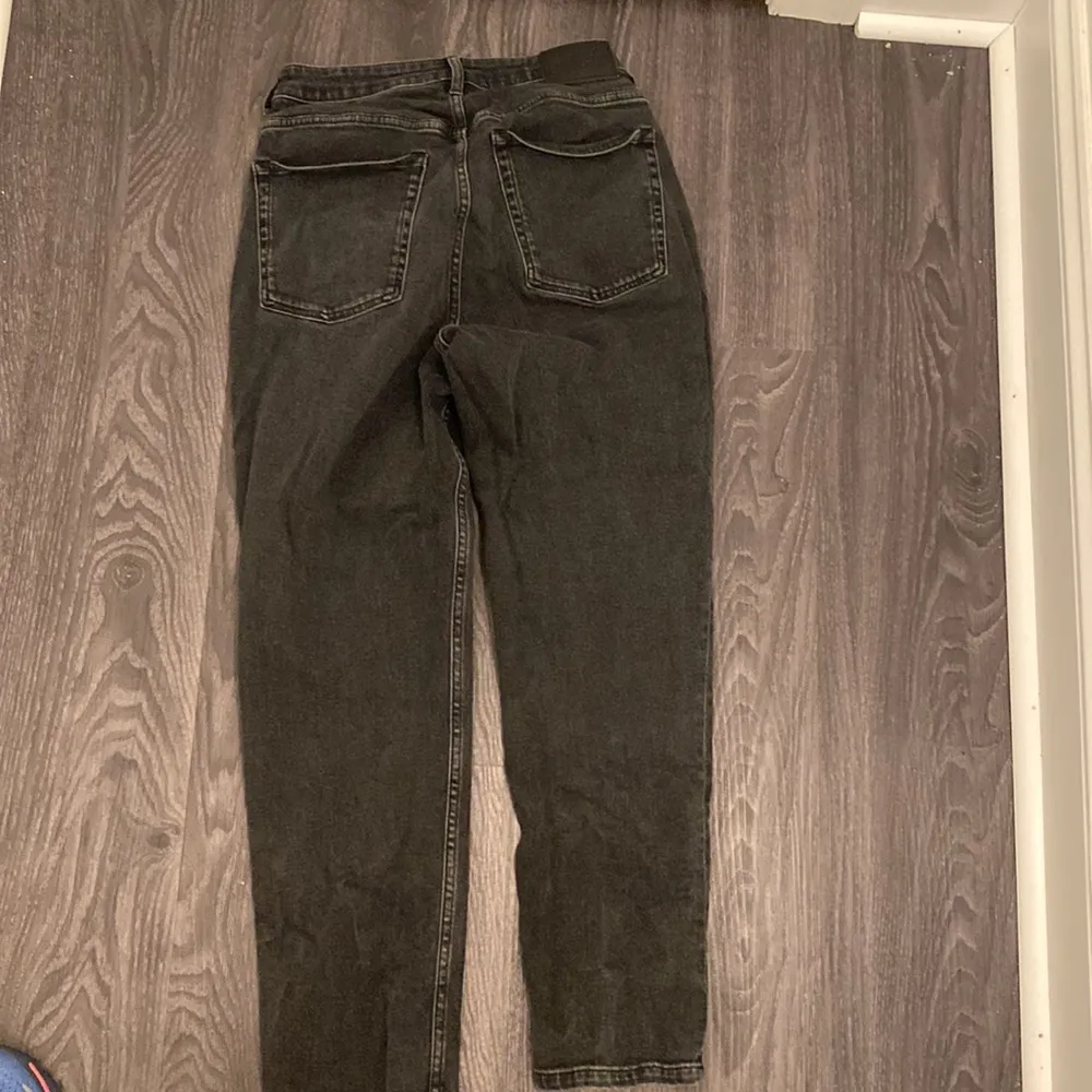 Everlane The Curvy Cheeky Jean - Image 3