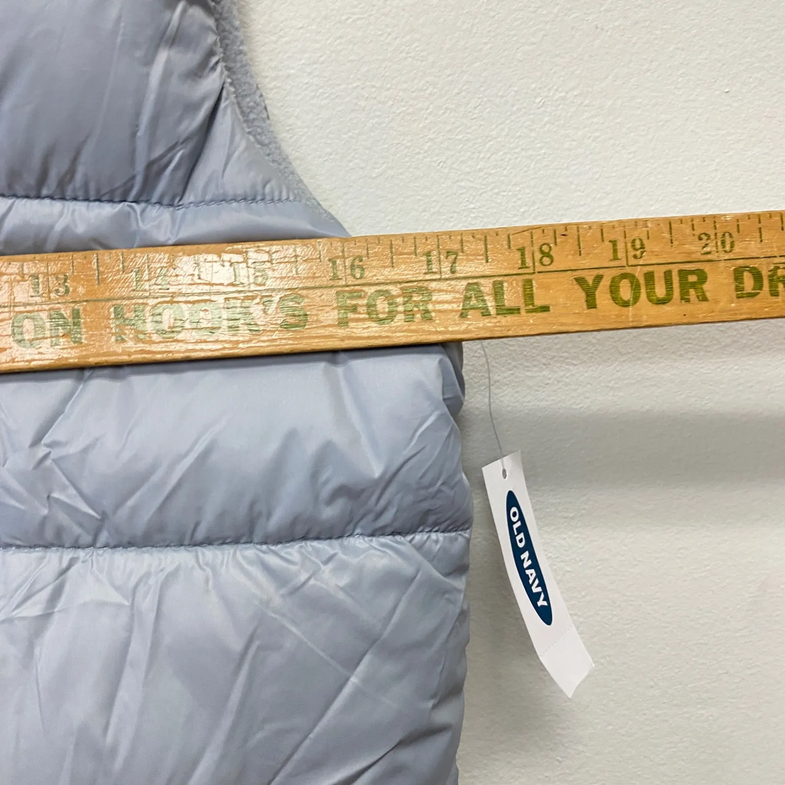 Old Navy Womens Puffer Vest Size XS Gray Fleece Lined Full Zip Outdoor Fall - Image 7