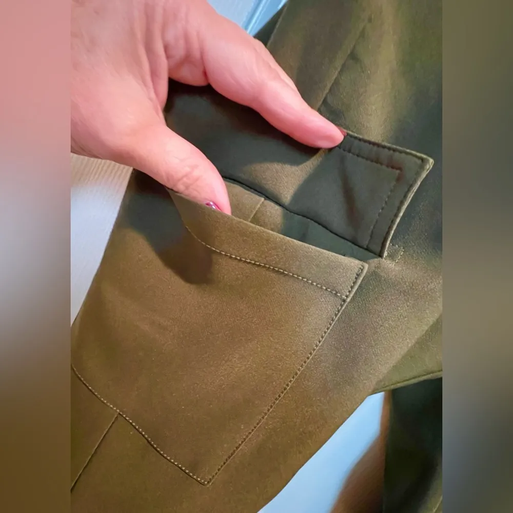 New York & Company 7th Avenue cargo dress pants - olive green - size 12 - Image 6