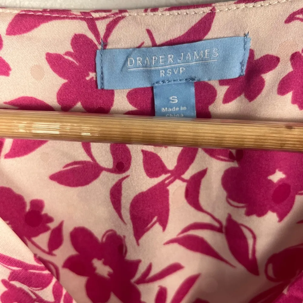 new DRAPER JAMES RSVP™ Flutter Sleeve Wrap Maxi Dress size Small Pink floral - Image 3