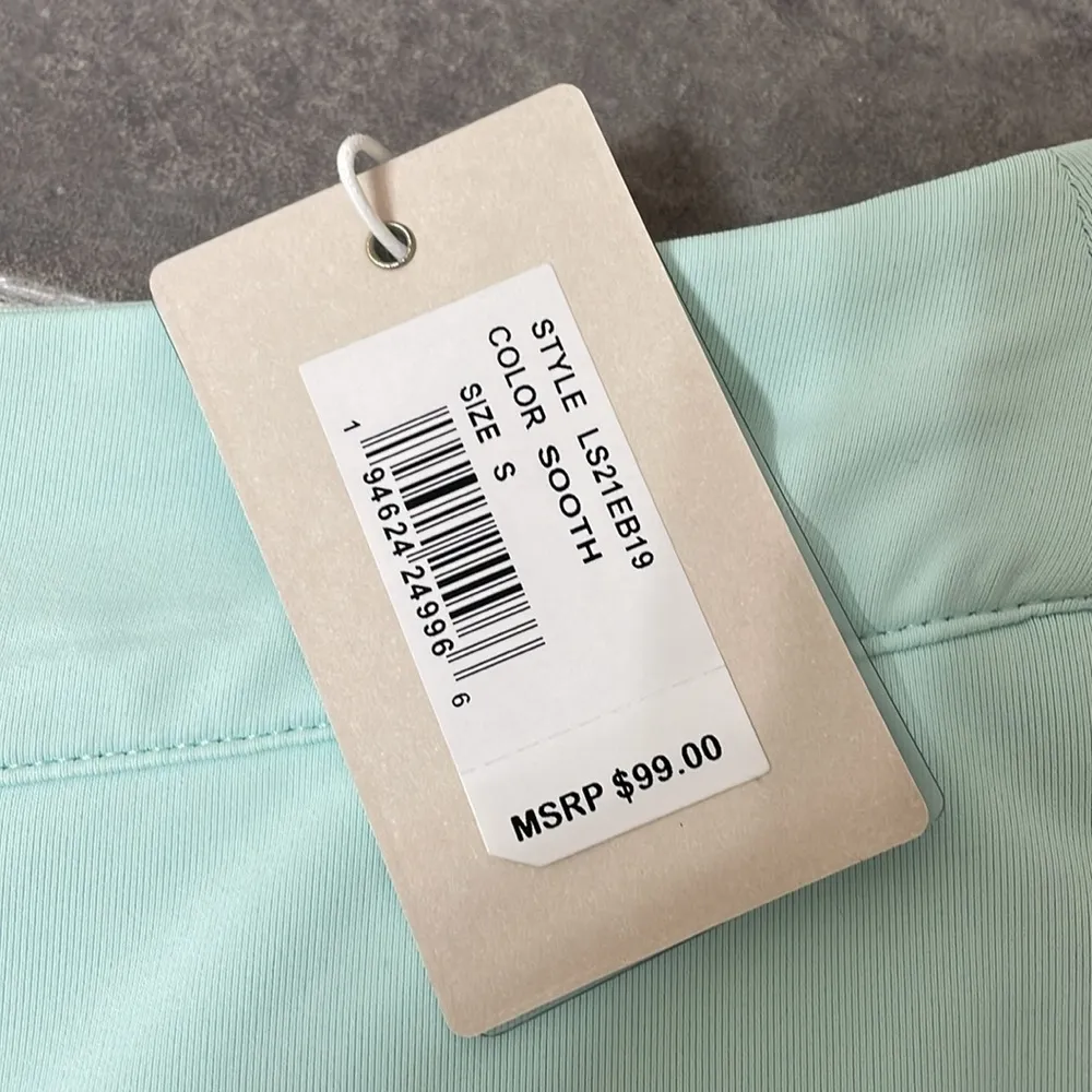 Peter Millar Performance Laura Wrap Golf Skort size Small - Image 8