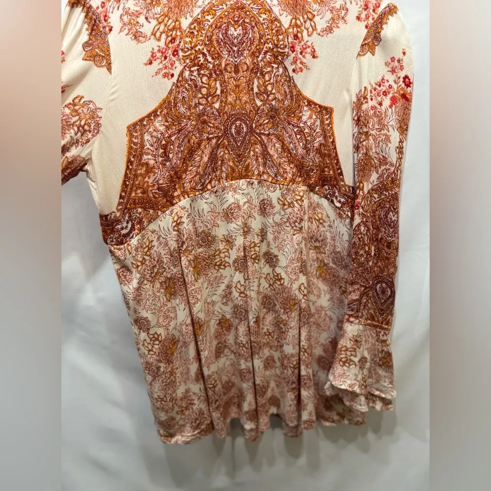 Free People Lady Luck Tunic Keyhole Back
Floral Tunic Size Small EUC! - Image 9