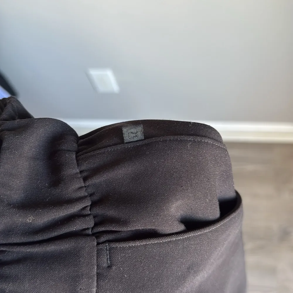 Lululemon Noir Pant *Woven Black 8 - Image 14