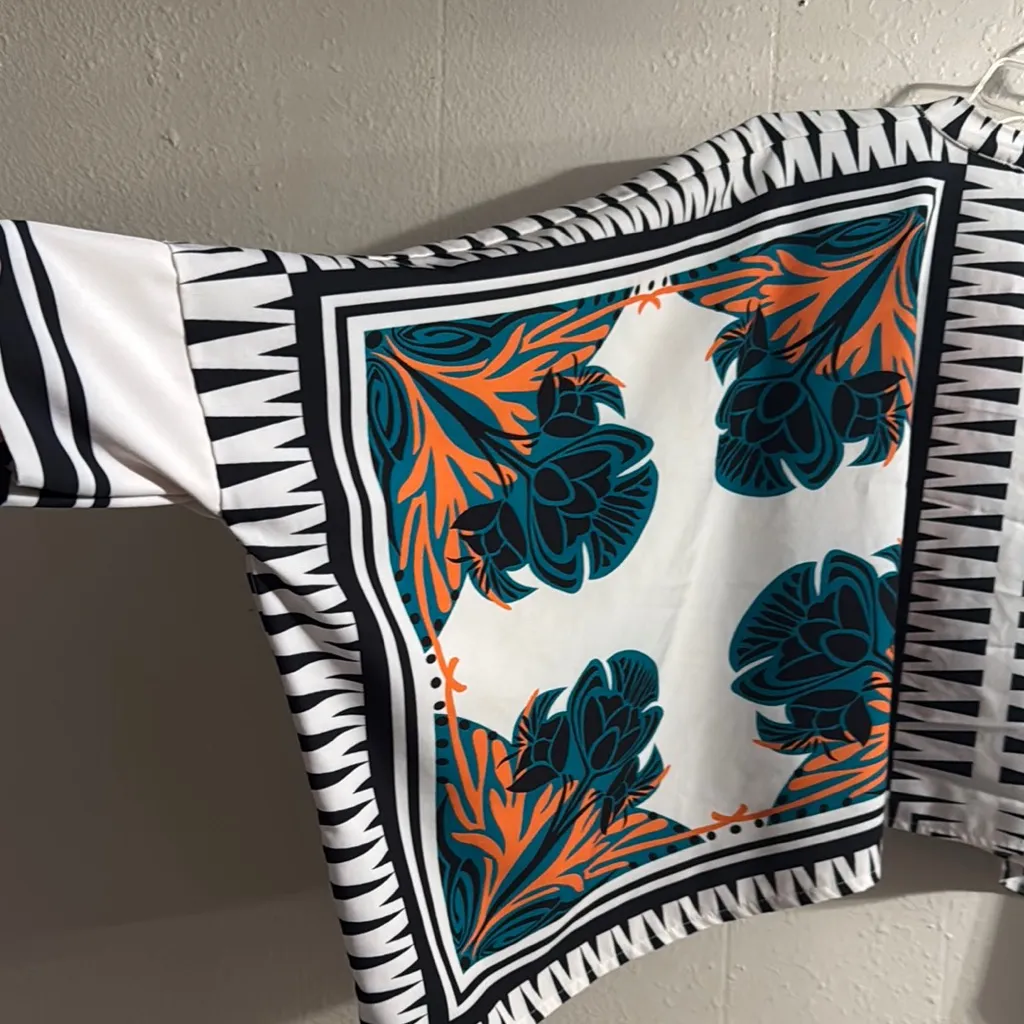 Elegant Floral Button - Image 10