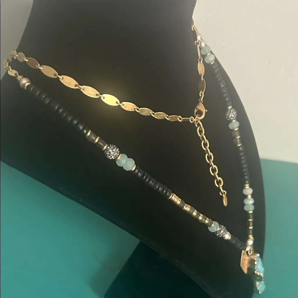 Stella & Dot Boho Mixed Bead and Gold Tone Electroplated Geode Charm Necklace - Image 8