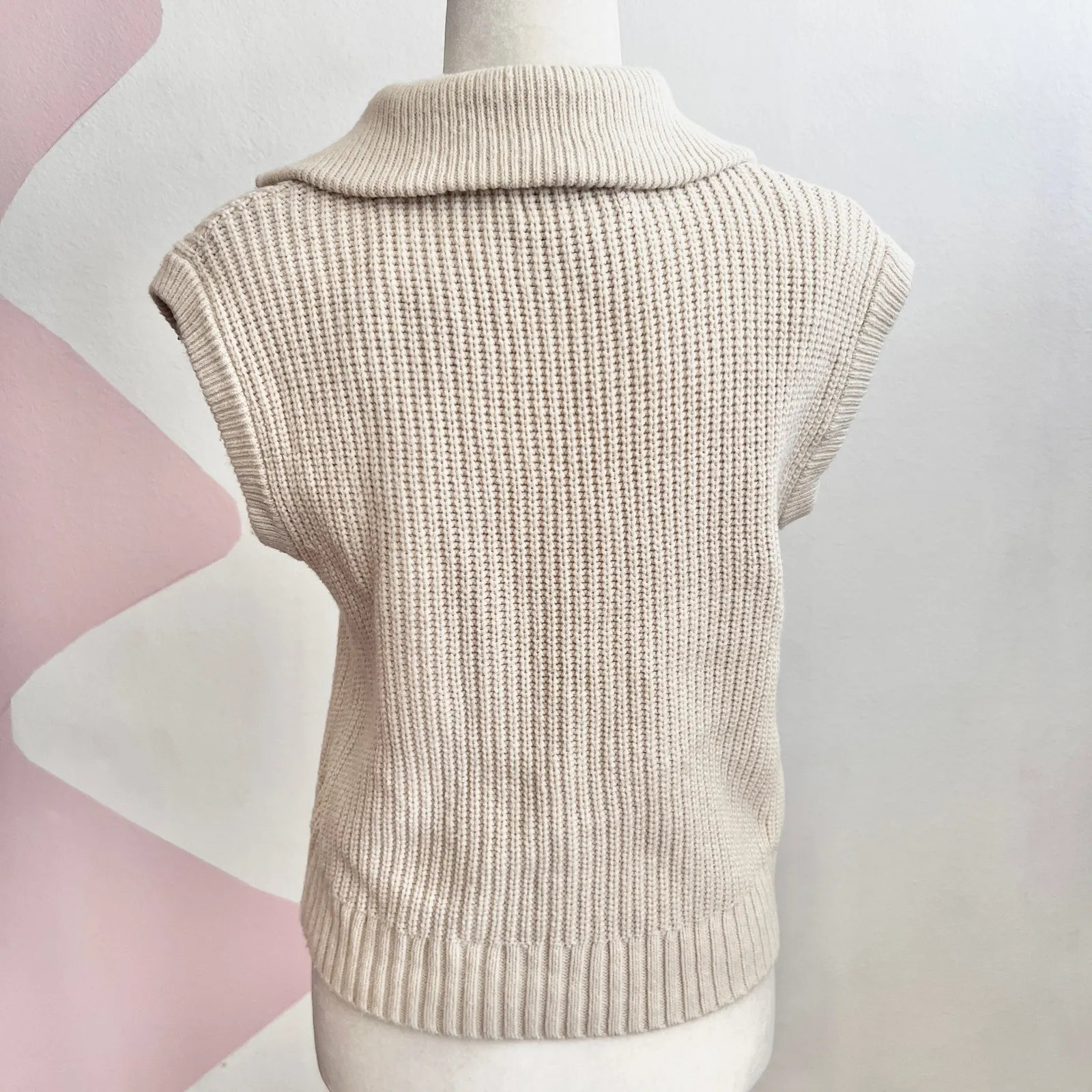 Cream Sweater Vest Cottagecore Preppy Academia Minimalist‎ Retro Medium - Image 3